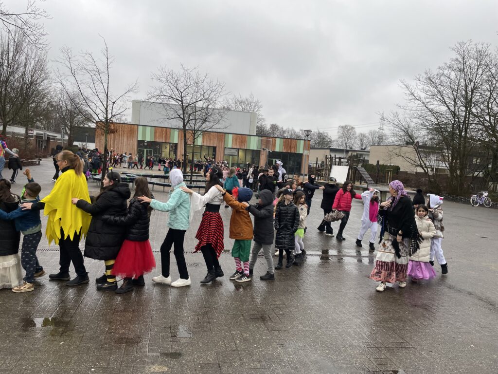 Karneval an unserer Schule – 13.02.2026 🎭🎉