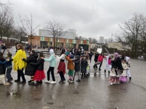 Mehr über den Artikel erfahren Karneval an unserer Schule – 13.02.2026 🎭🎉